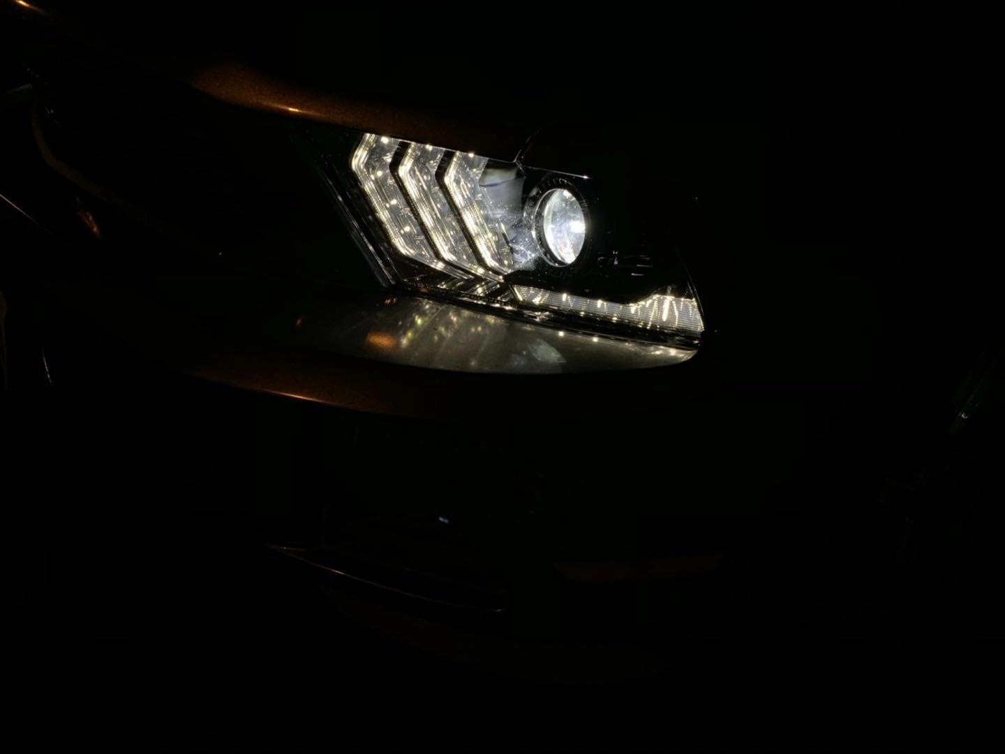 10-12 Ford Mustang LUXX-Series LED Projector Headlights Alpha-Black