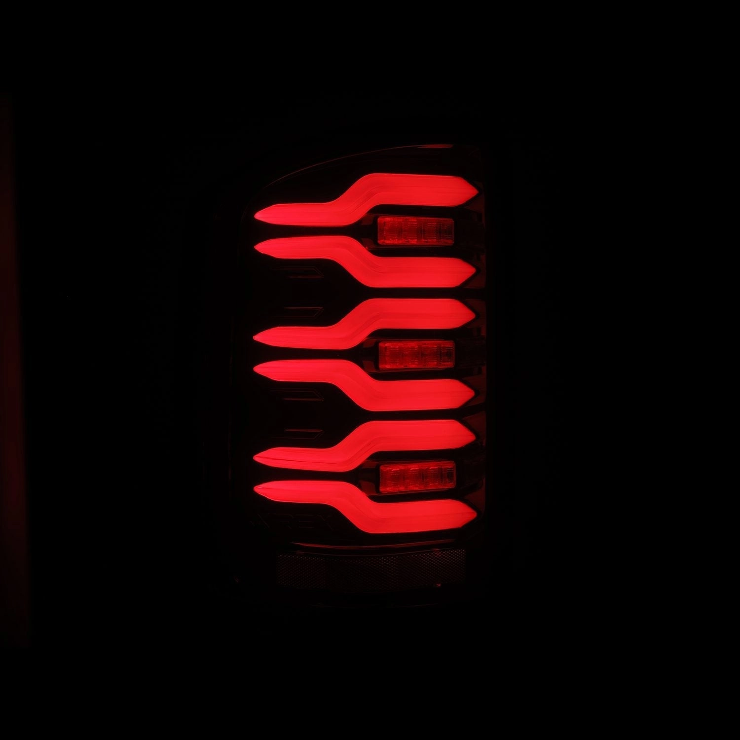 14-18 GMC Sierra 1500/2500HD/3500HD LUXX-Series LED Tail Lights Black-Red