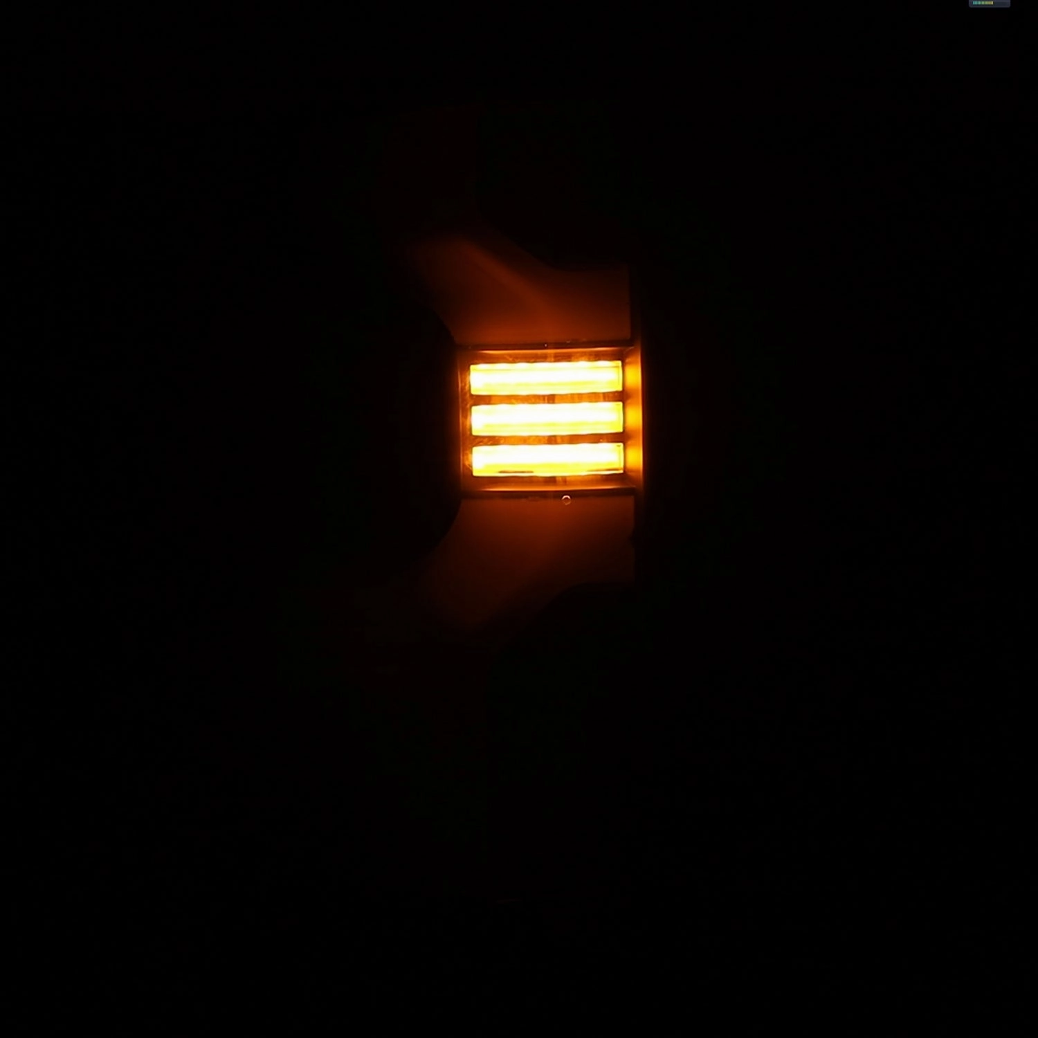 19-24 Chevrolet Silverado 1500 / 20-24 Silverado 2500HD/3500HD LUXX-Series LED Tail Lights Black