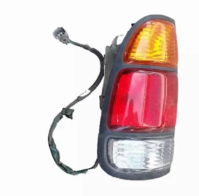 2000-2003 TOYOTA TUNDRA TAIL LIGHT LEFT DRIVER SIDE - OEM WITH BULBS