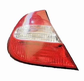 2002-2006 TOYOTA CAMRY TAIL LIGHT ASSEMBLY LEFT DRIVER SIDE - OEM WITH BULBS
