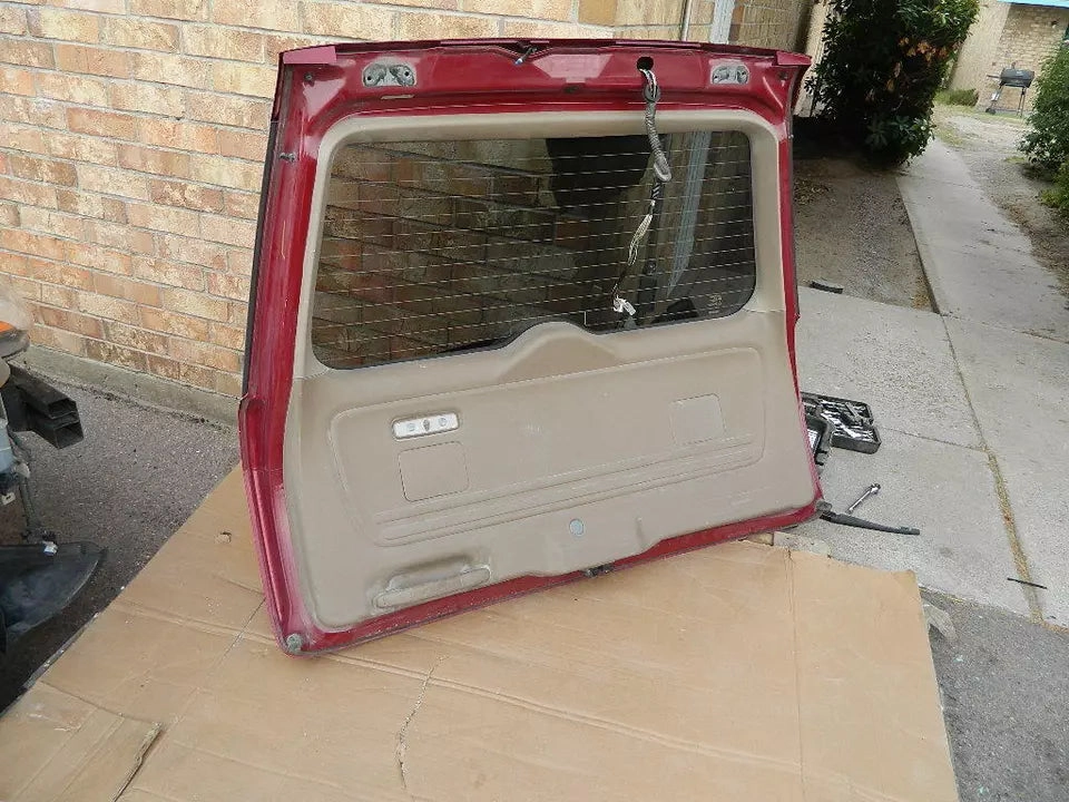 2003 2004 2005 HONDA PILOT TAILGATE TRUNK LID HATCH LIFTGATE TAIL GATE