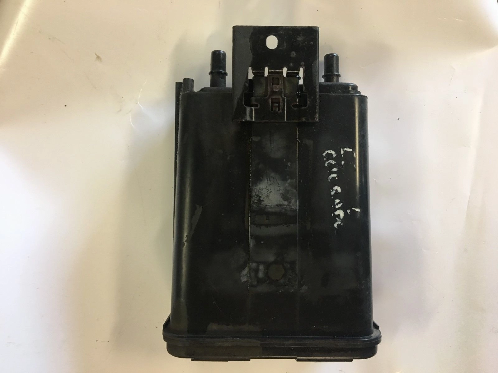 2006-2010 Hummer H3 Charcoal Fuel Vapor Emissions Canister 06 07 08 09 10 OEM