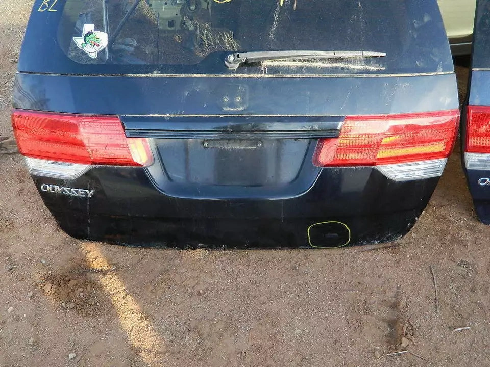 2008-2010 HONDA ODYSSEY TAILGATE TAIL GATE TRUNK LID HATCH W/CAMERA - B92P BLACK