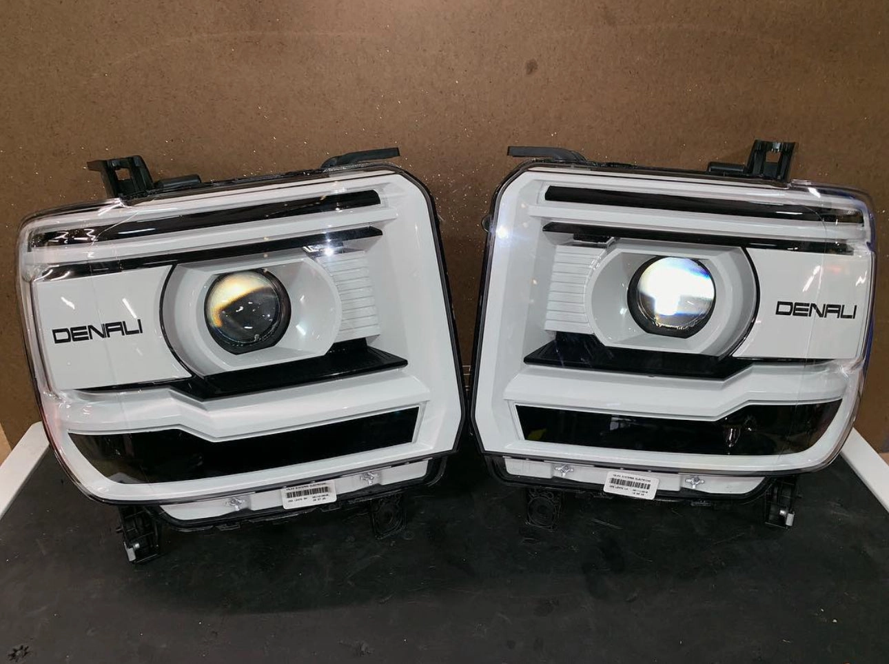 2014-2019 GMC Sierra Denali 2500/3500 HD OEM Custom Headlights