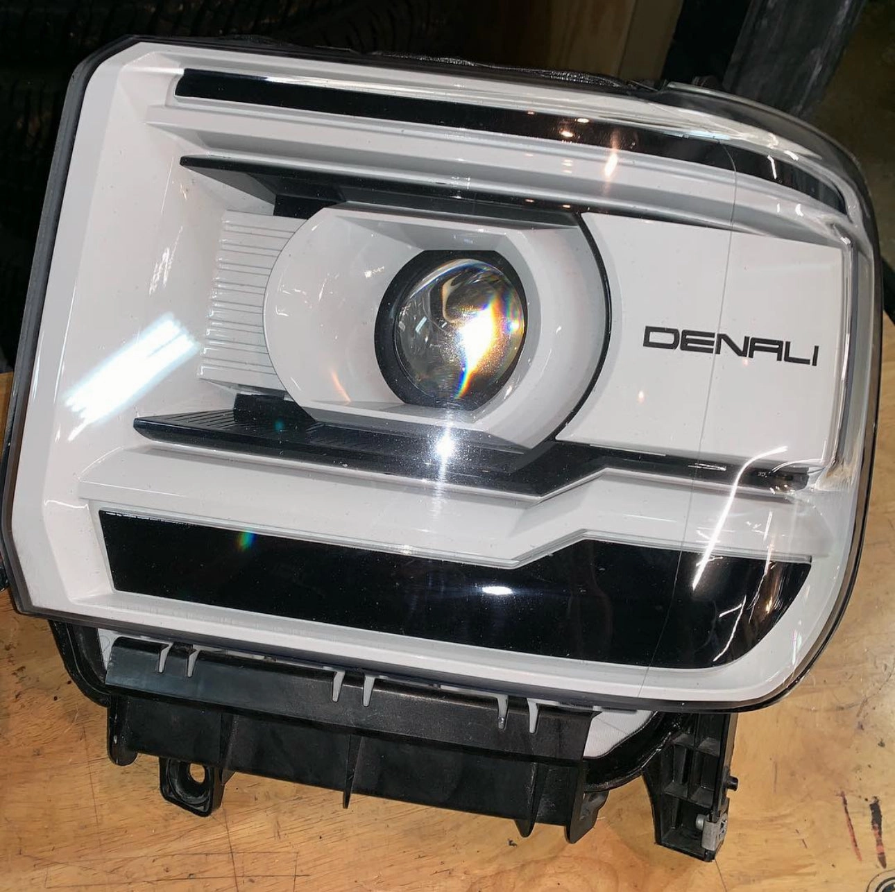 2014-2019 GMC Sierra Denali 2500/3500 HD OEM Custom Headlights