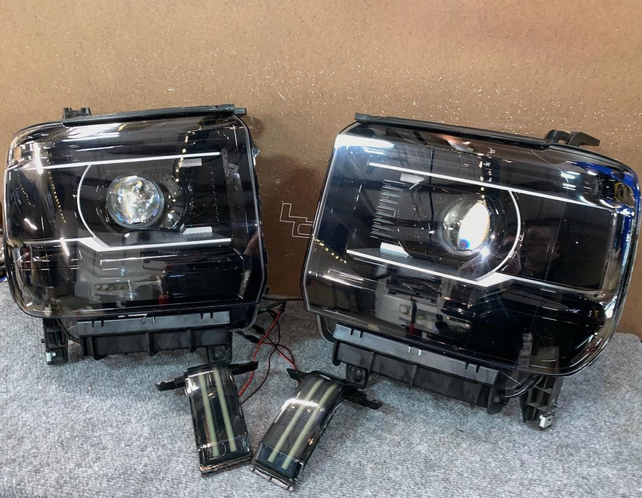 2014-2019 GMC Sierra Denali 2500/3500 HD OEM Custom Headlights