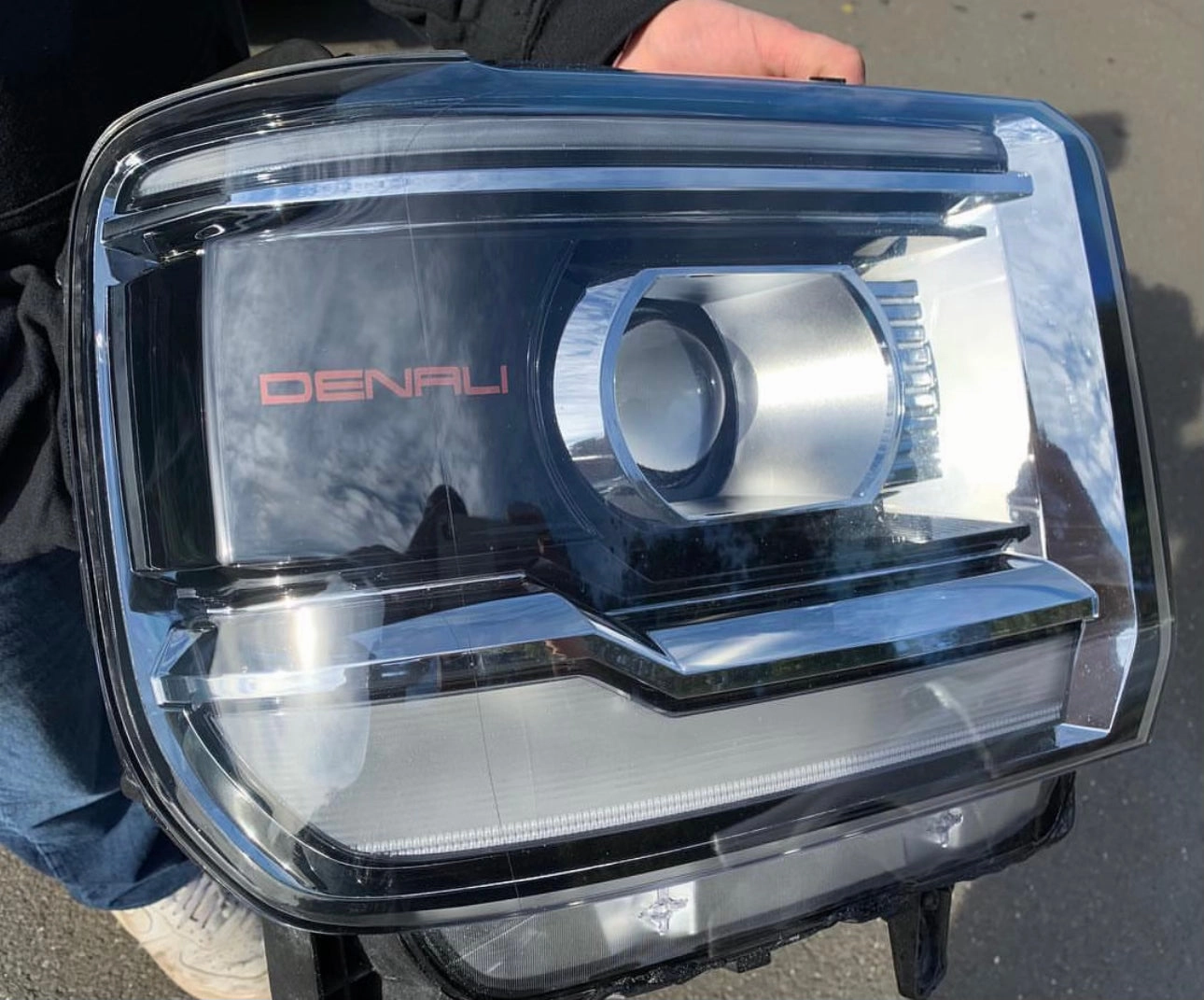 2014-2019 GMC Sierra Denali 2500/3500 HD OEM Custom Headlights