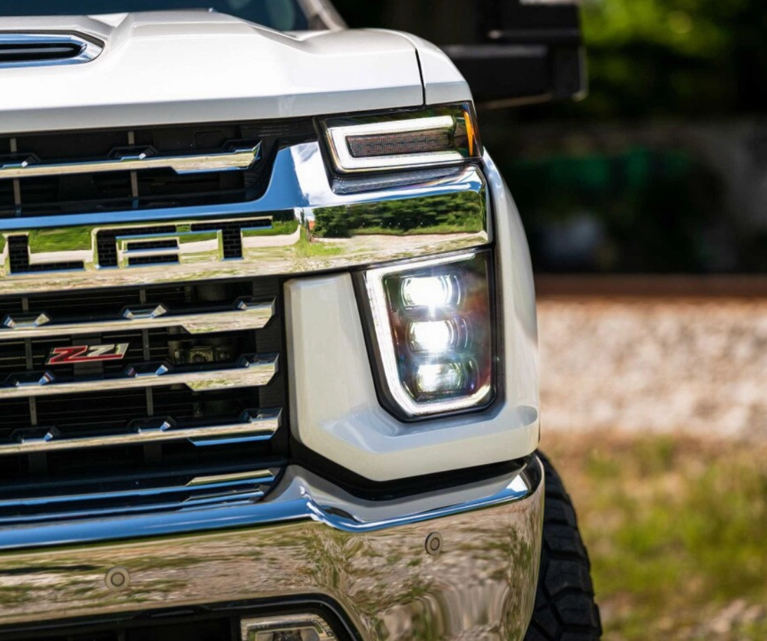 2020-2024 Chevrolet Silverado 2500/3500 Morimoto XB LED Headlights