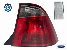 5S43-13B504-A NEW Psgr Right Side Tail Light for 2005-2007 Ford Focus Sedan