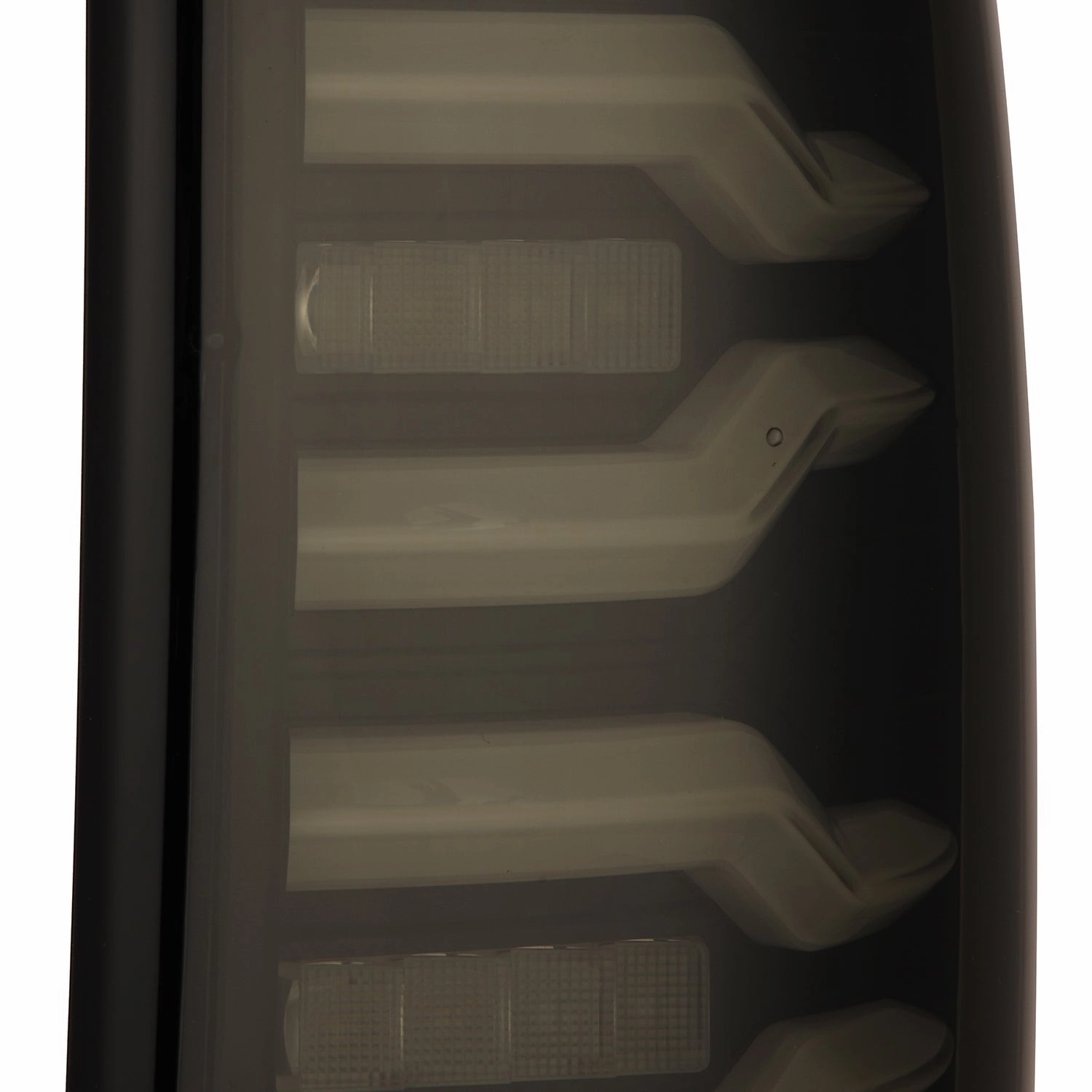 99-06 Chevrolet Silverado/99-06 GMC Sierra LUXX-Series LED Tail Lights Black
