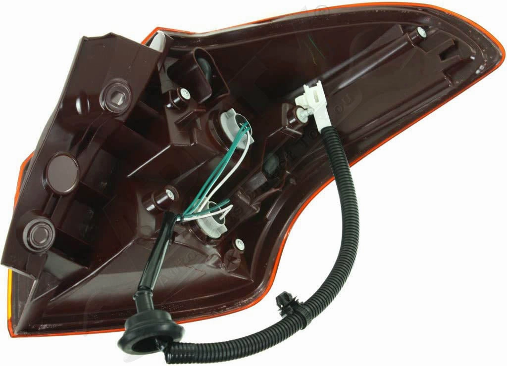 APDTY 153528  Tail Lamp Assembly Left Rear Outer