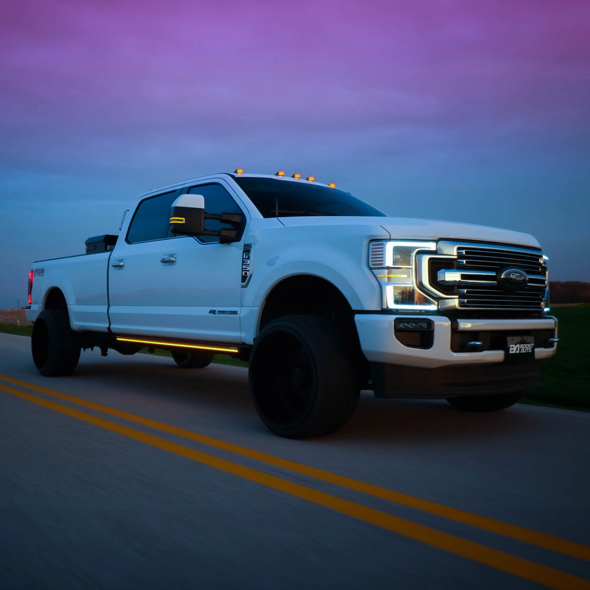 Lumastep M2 Powered Light Up Running Boards | 2017-2022 Ford F250/F350 Superduty