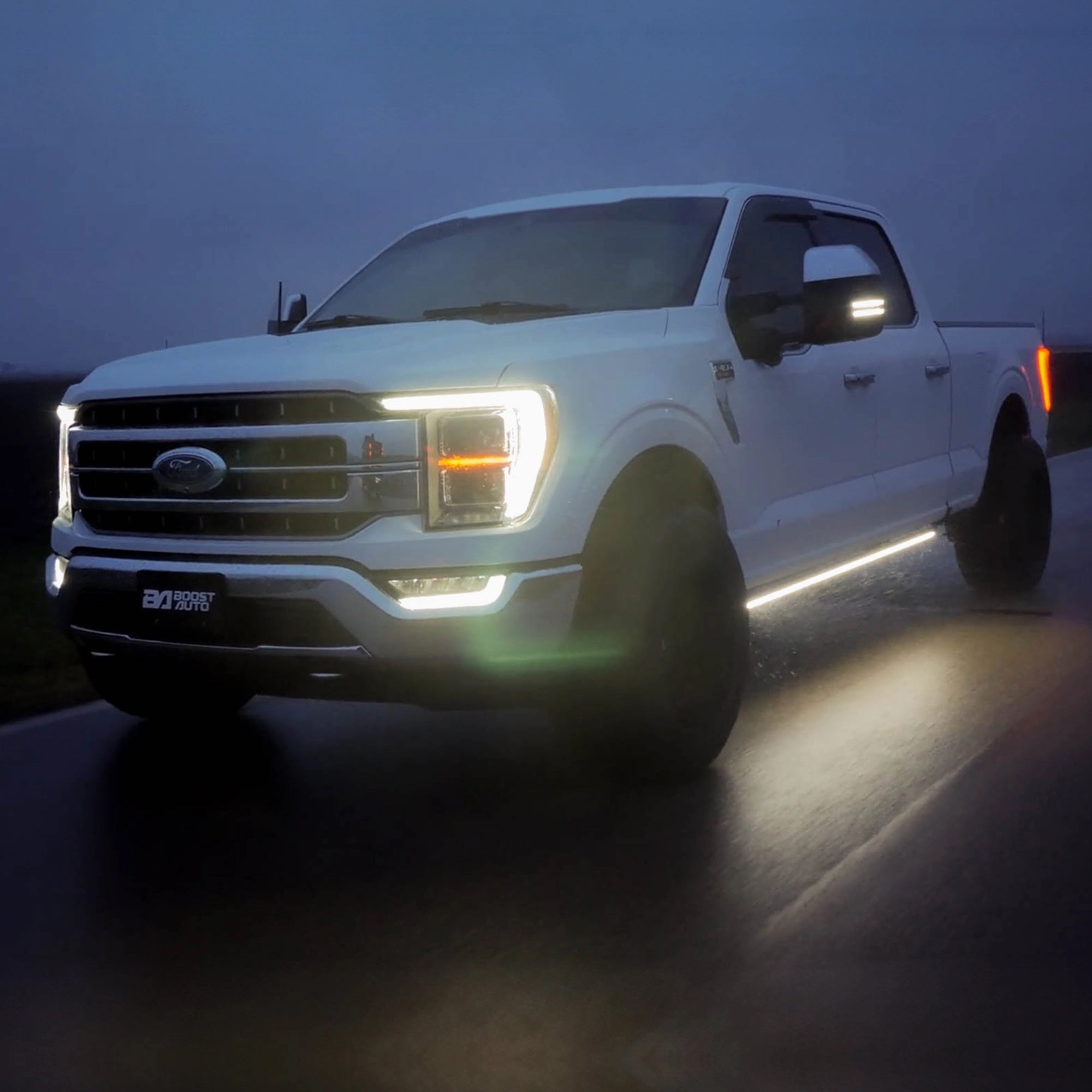 Lumastep M2 Powered Light Up Running Boards | 2021-2024 Ford F150
