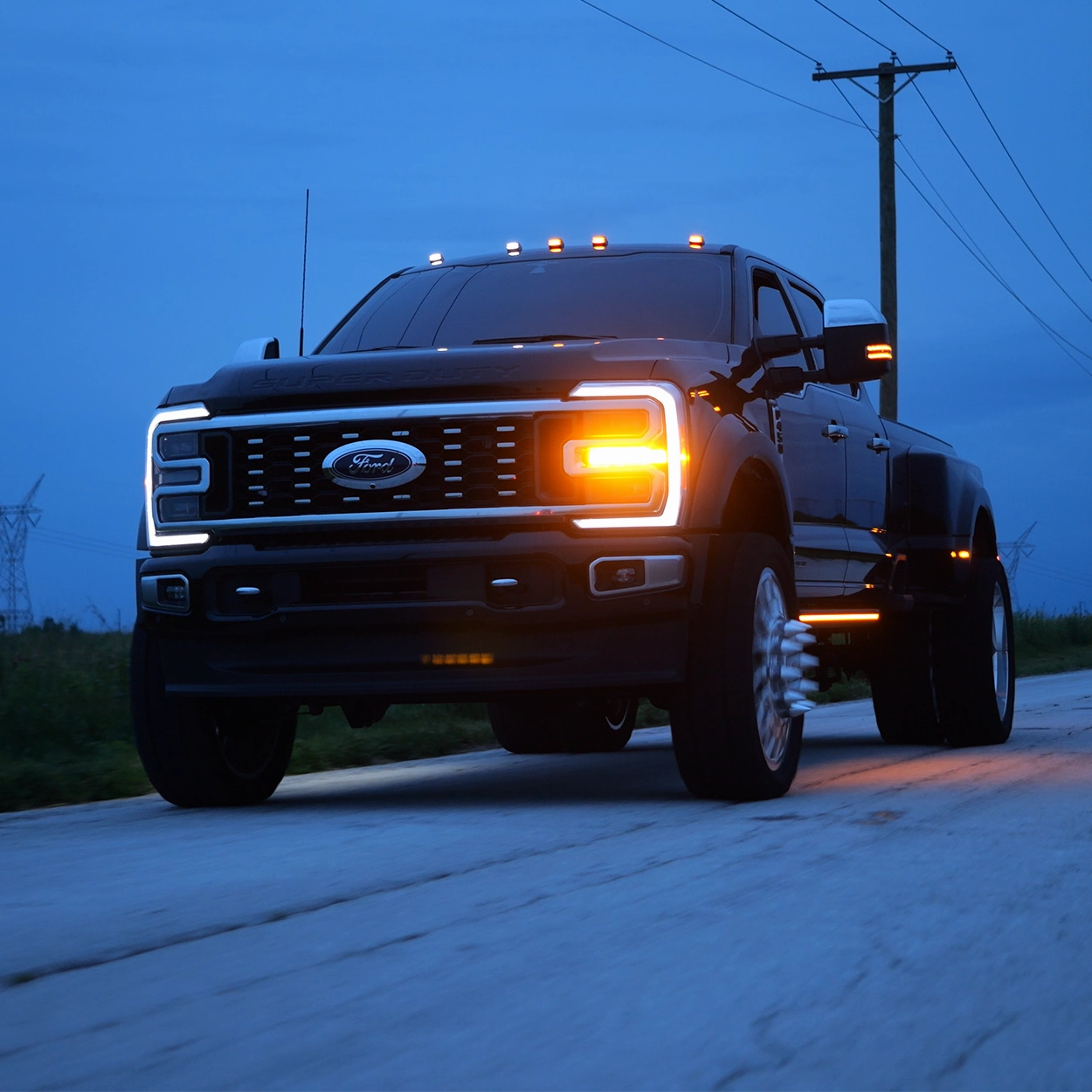 Lumastep M2 Powered Light Up Running Boards | 2023-2024 Ford F250/F350 Superduty