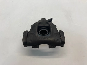 Mini Cooper Left Front Brake Caliper and Bracket 34116768457 02-08 R50 R52 R53