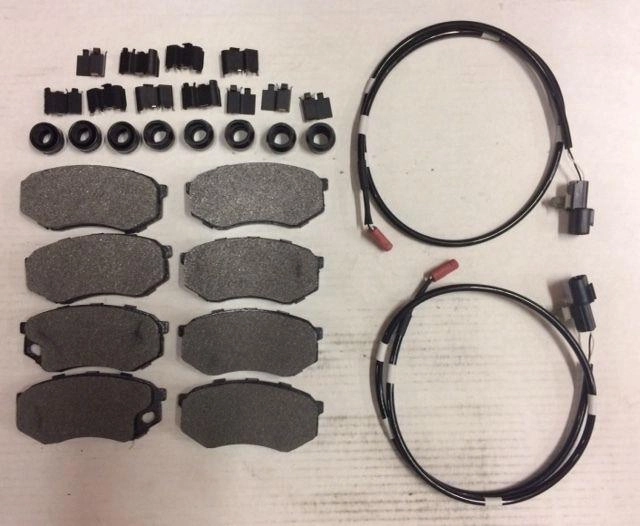 Mitsubishi Fuso FE640 FE649 1995-2004  Rear   brake pads sensors & hardware