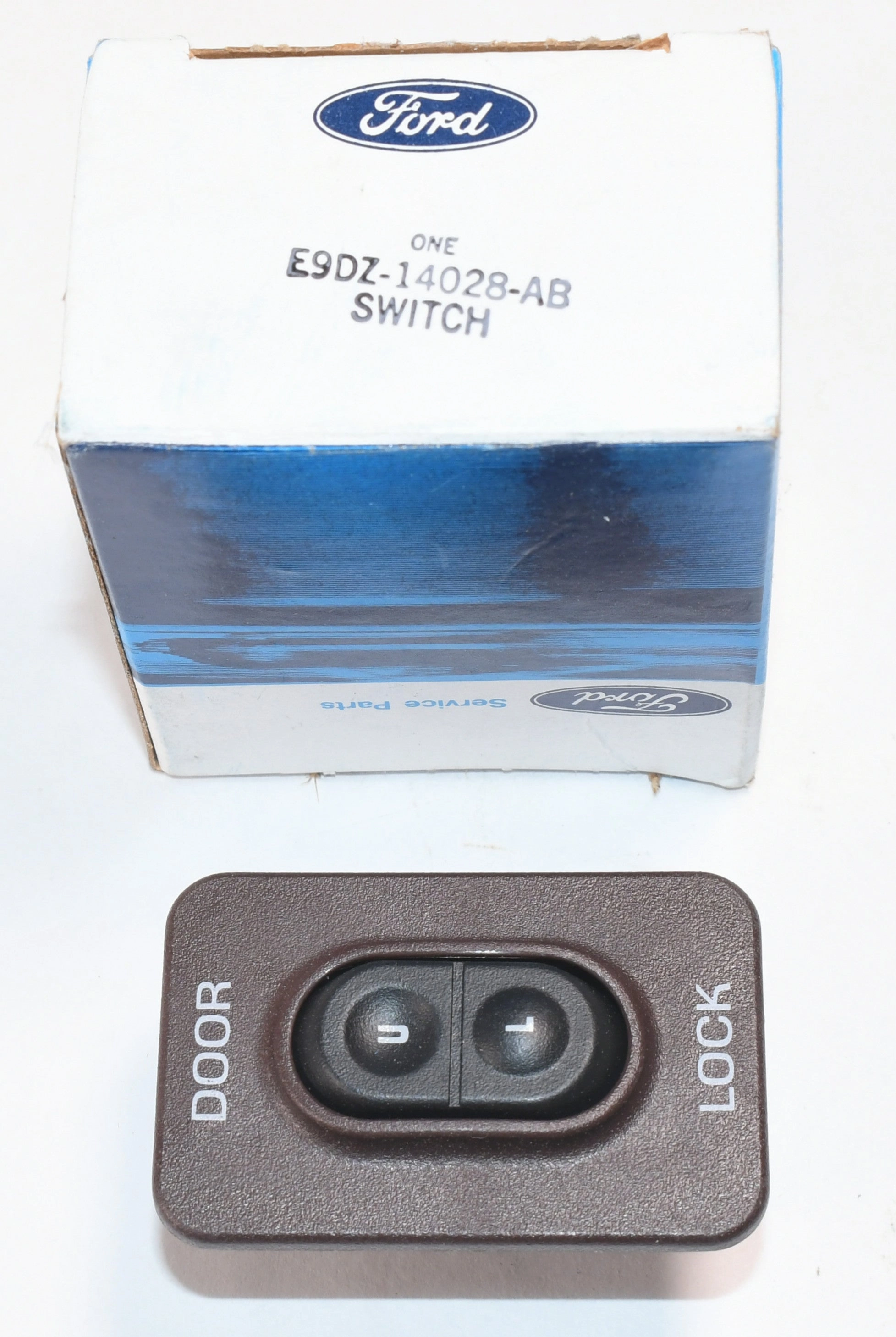NEW NOS power door lock switch 1989-1991 Taurus Sable E9DZ-14028-AB