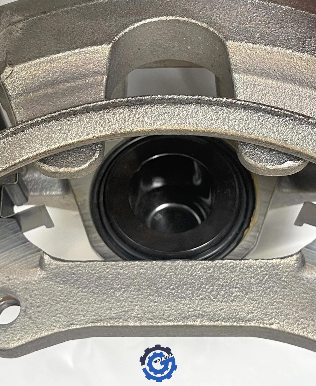 New OEM GM Front Left Brake Caliper W/ BRAKE PADS 2016-25 Chevy Malibu Equinox