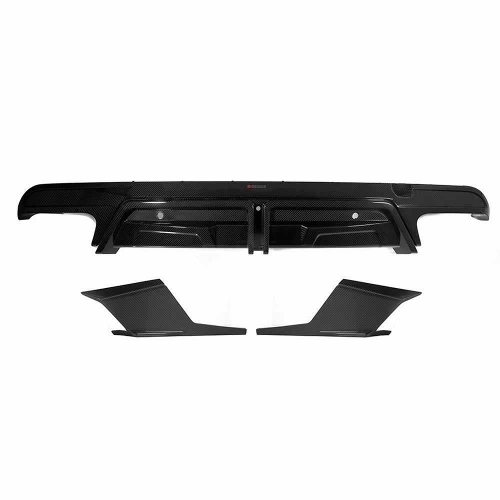 Sooqoo Pre Pregged Dry Carbon Fiber Rear Diffuser for BMW X5M F95 with Brake Light